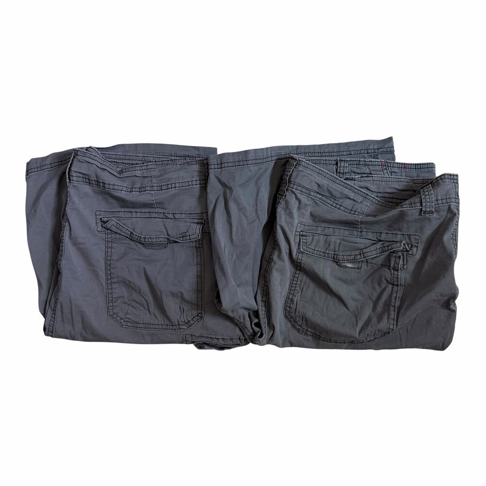 Set of 2 UnionBay Mens Size 42 Cargo Shorts Gray Casual Cotton Stretch Basic